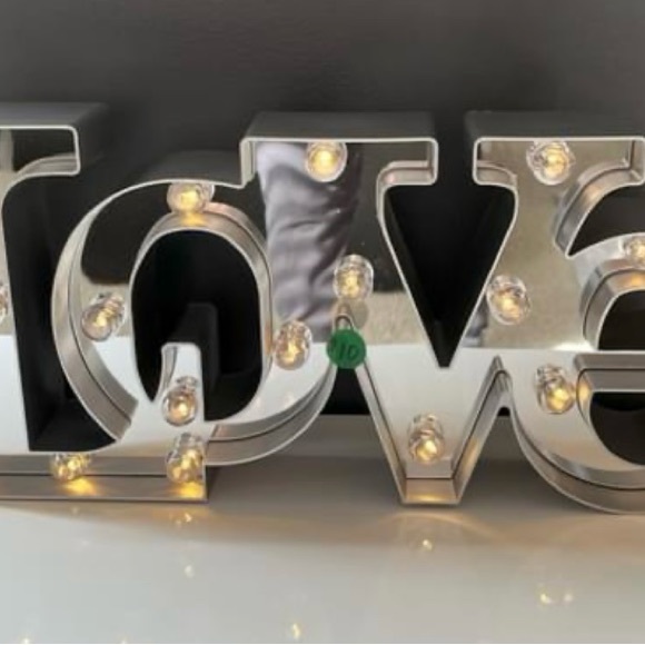 Wedding stuff - Picture 3 of 8